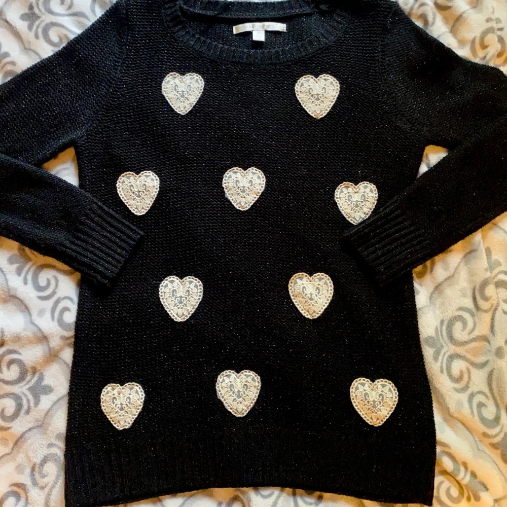 Lauren Conrad black heart scoop neck sweater sz M